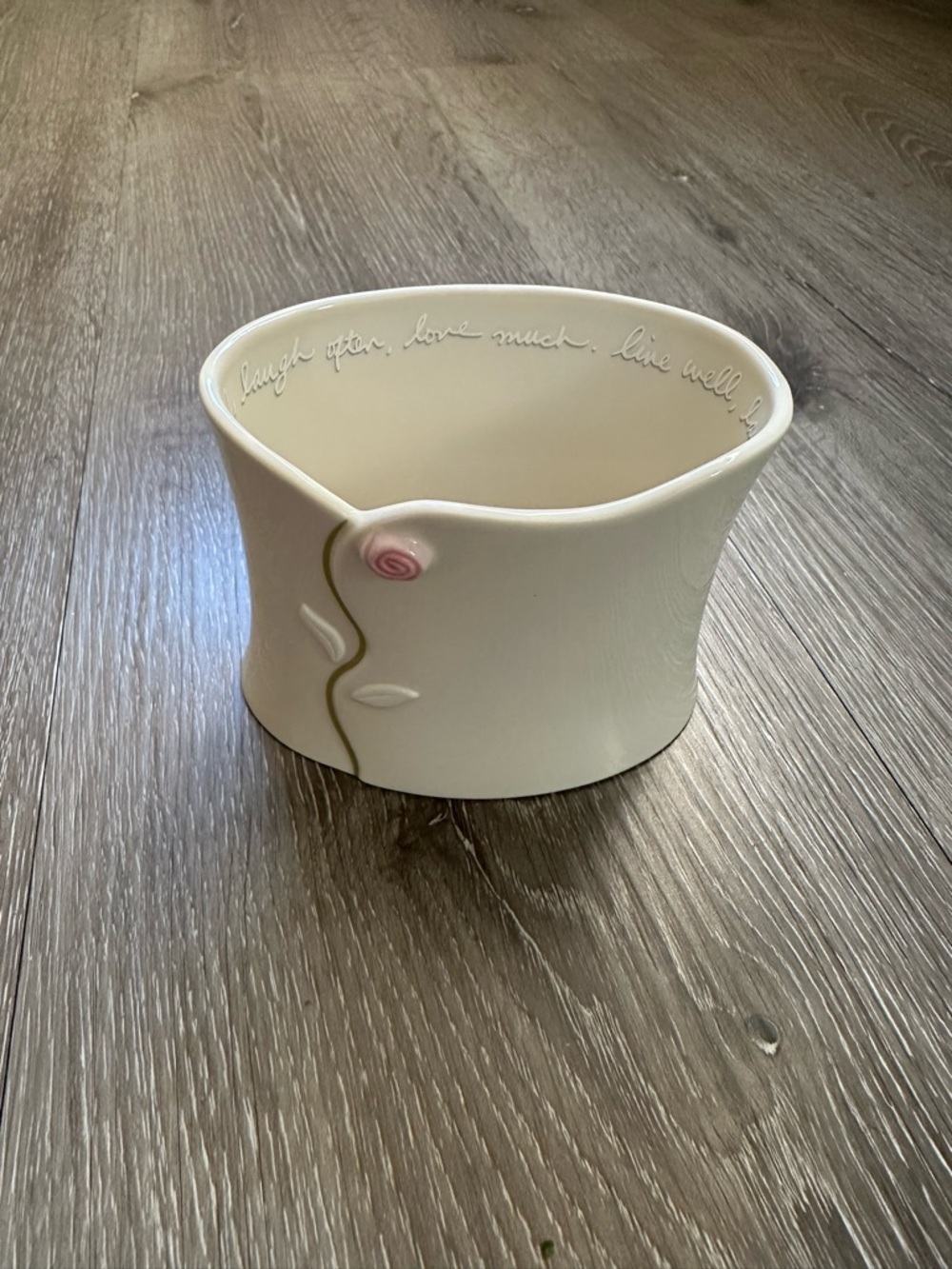 Lenox porcelain oval candle holder — Sandra Magsamen
Magsamen: Simply Said